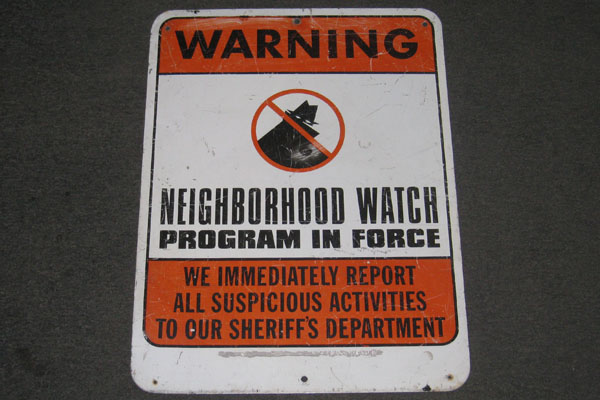 Sign-Warning Neighborhood Watch Program In Force, stock number S-0329