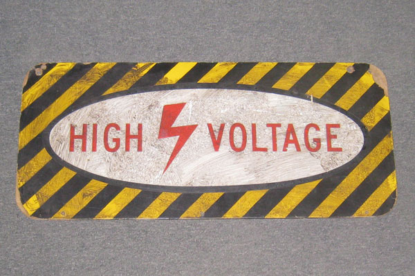 Sign-High Voltage - w/ lightning bolt, stock number S-0539