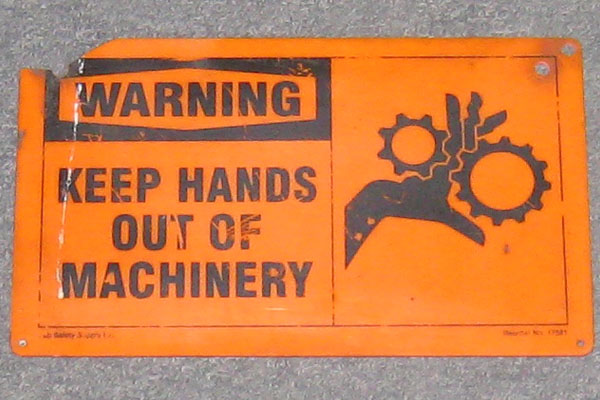 Sign-Warning Keep Hands Out Of Machinery, stock number S-0540