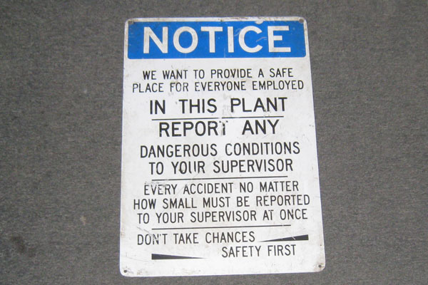 Sign-Notice We Want To Provide a Safe Place For Everyone Employed In This, stock number S-0652