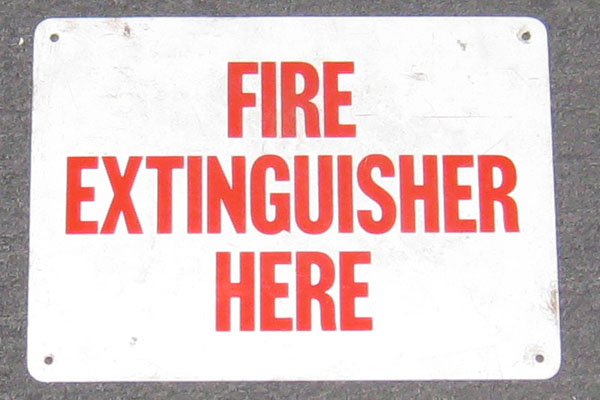 Sign-Fire Extinguisher Here, stock number S-0981