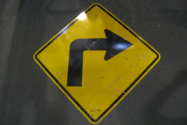 Sign-right turn arrow, stock number S-1464