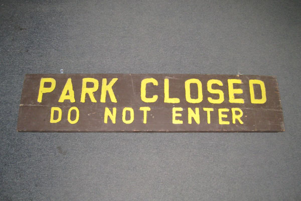 Sign-Park Closed, stock number S-1870