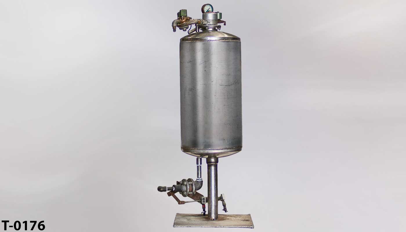 Tank, stock number T-0176