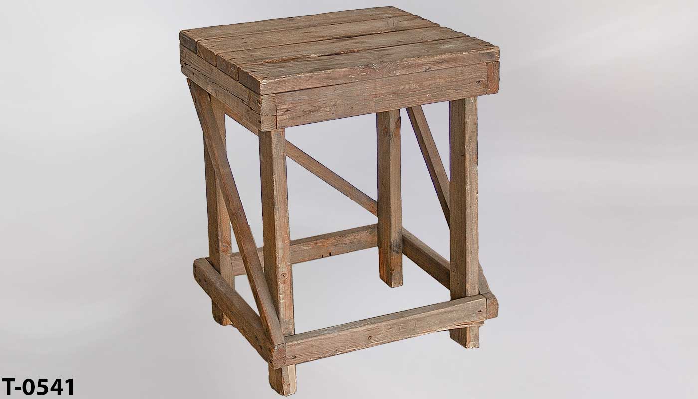Table, stock number T-0541