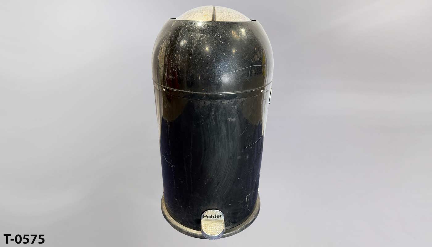 Trash can, stock number T-0575
