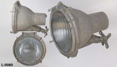 Light, stock number L-0080