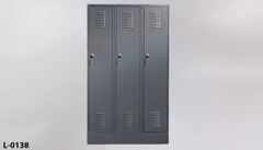 Locker, stock number L-0138