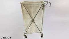 Laundry bag on castered wire frame, photo 2 of 2, L-0393C-2