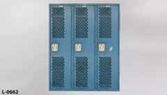 Locker, stock number L-0662