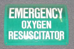 Sign-Emergency Oxygen Resuscitator, stock number S-0778