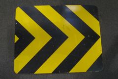 Sign->>>, stock number S-1914