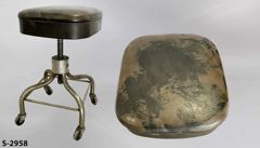 Stool, stock number S-2958