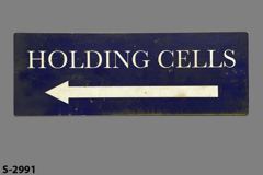 Sign-Holding Cells <-----, stock number S-2991