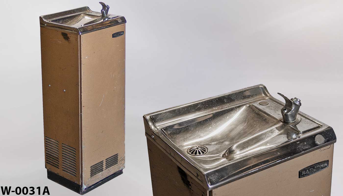 Water fountain, stock number W-0031a