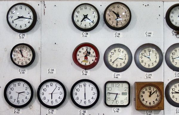 Wall Clocks, A, EC Props