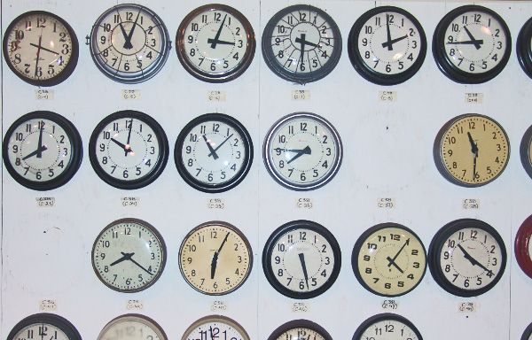 Wall Clocks, D, EC Props