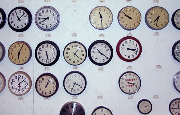 Wall Clocks, F, EC Props